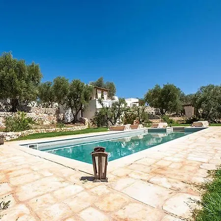 Il Trullo Della Volpe Hotel